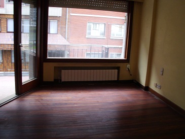 Ref: 04887/0310